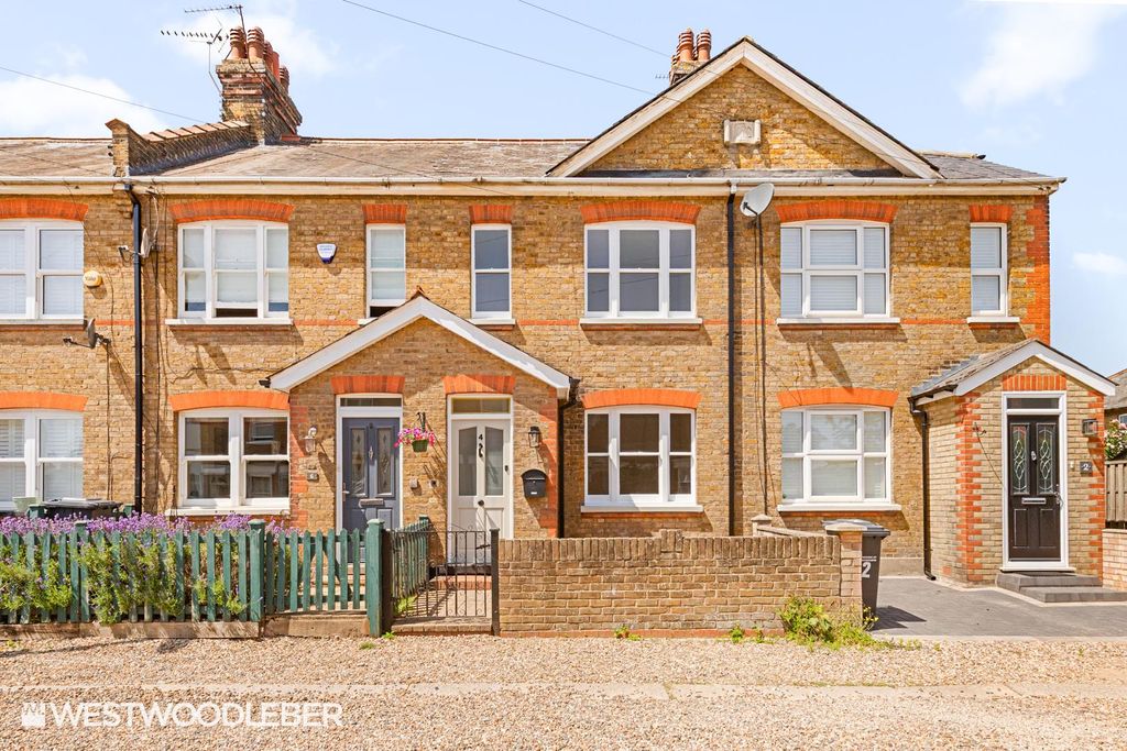 Property photo 1 of 24 Centuryroad_26.Jpg