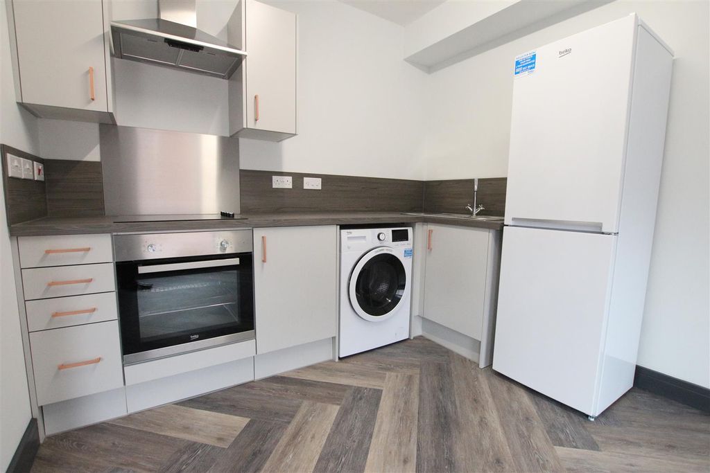 Property photo 3 of 6 Img_8801.Jpg