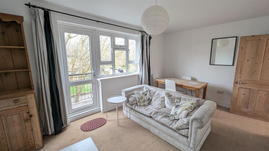 Property photo 3 of 8 Pxl_20260401_132108965.Jpg