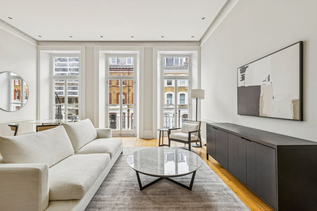 Property photo 1 of 19