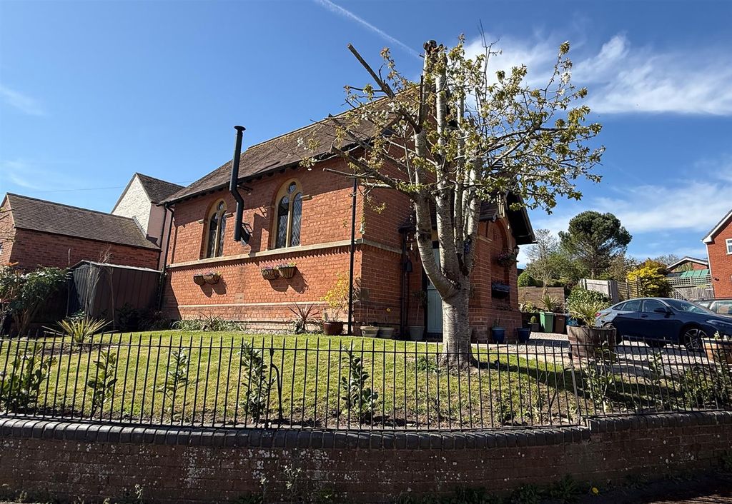 Property photo 1 of 15 Exterior