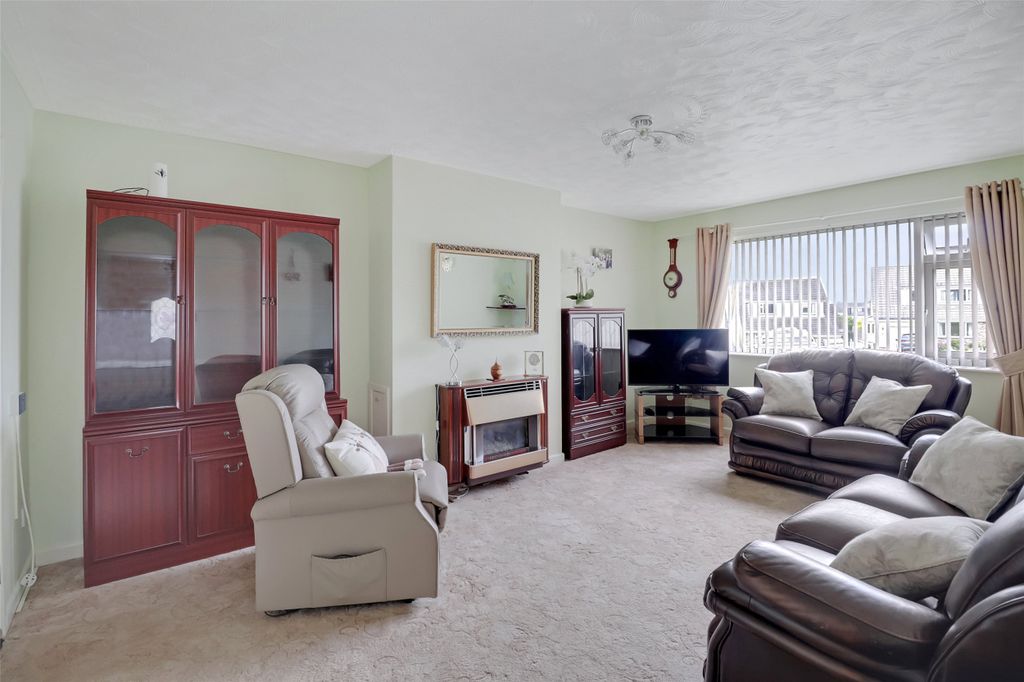 Property photo 2 of 9 Picture No. 04