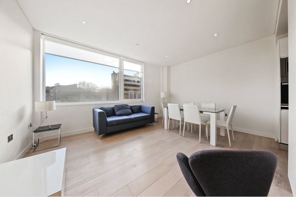 Property photo 2 of 15 Picture No. 06