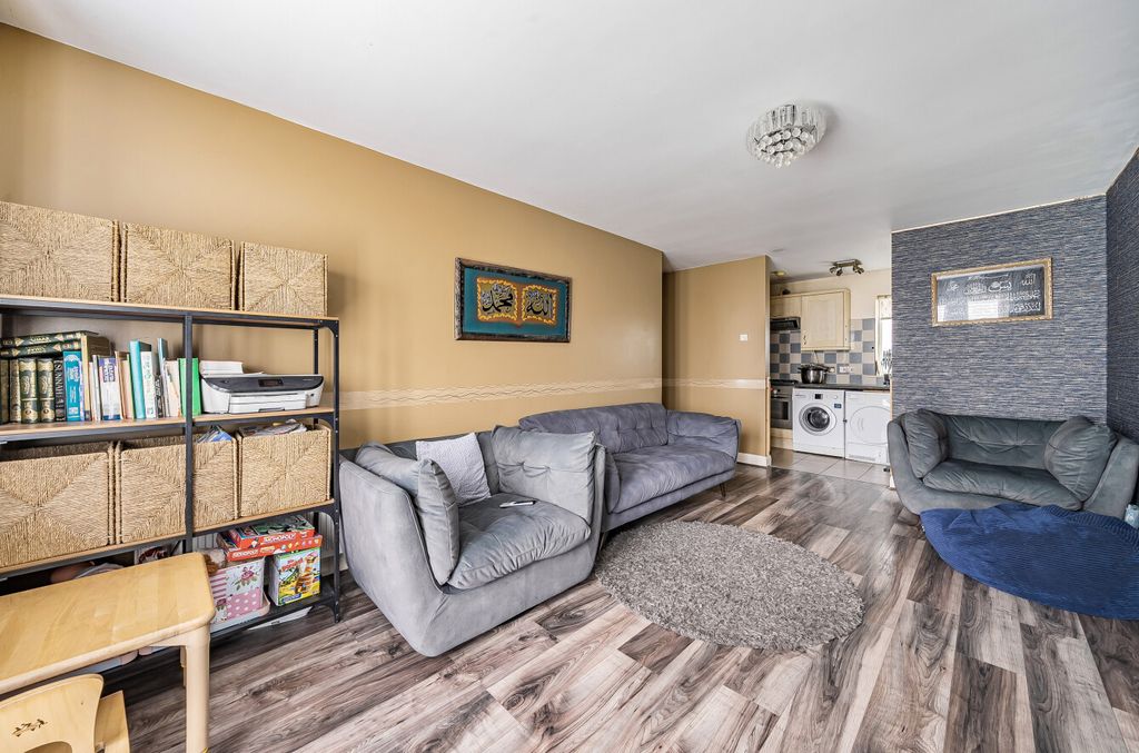 Property photo 3 of 12 Reception Room