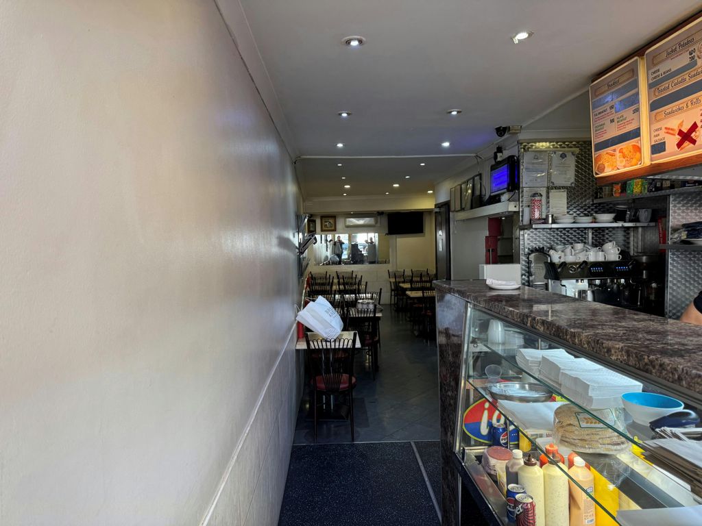 Property photo 3 of 3 57 Borough High Street Ground Floor ii.Jpg