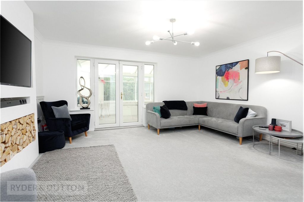 Additional image 7 of 4 bed detached house for saleKingfisher Way, Glossop SK13
