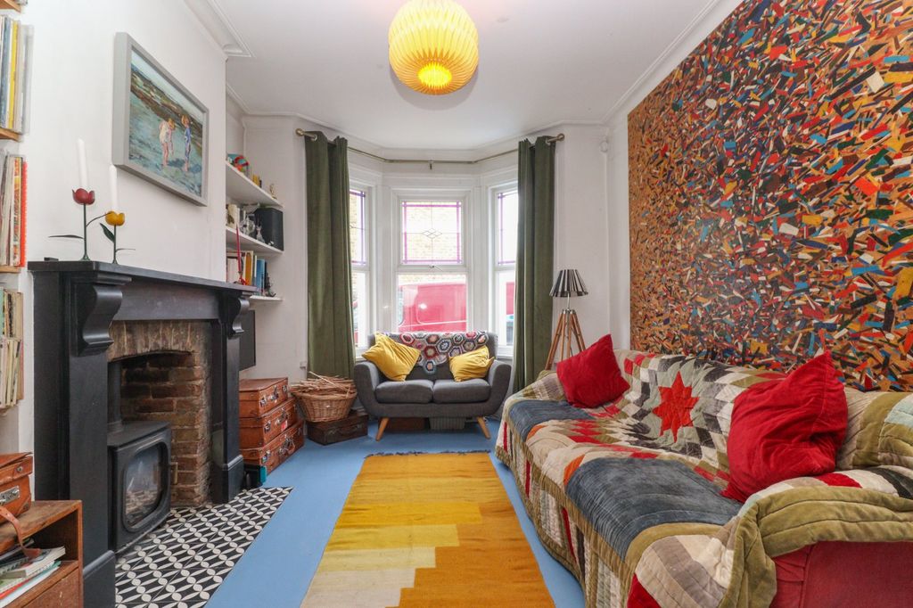 Property photo 2 of 14 Picture 2