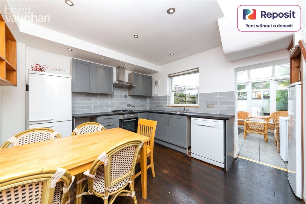 Property photo 1 of 11 Picture No. 81