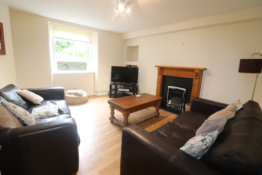 Property photo 1 of 11 Img_1542