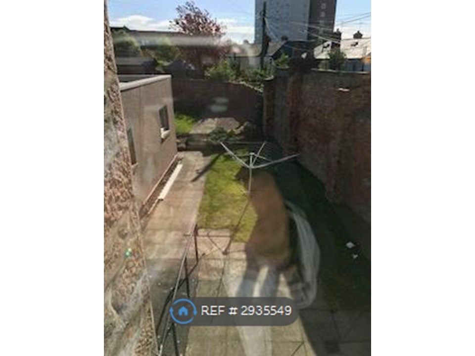 Property photo 3 of 8