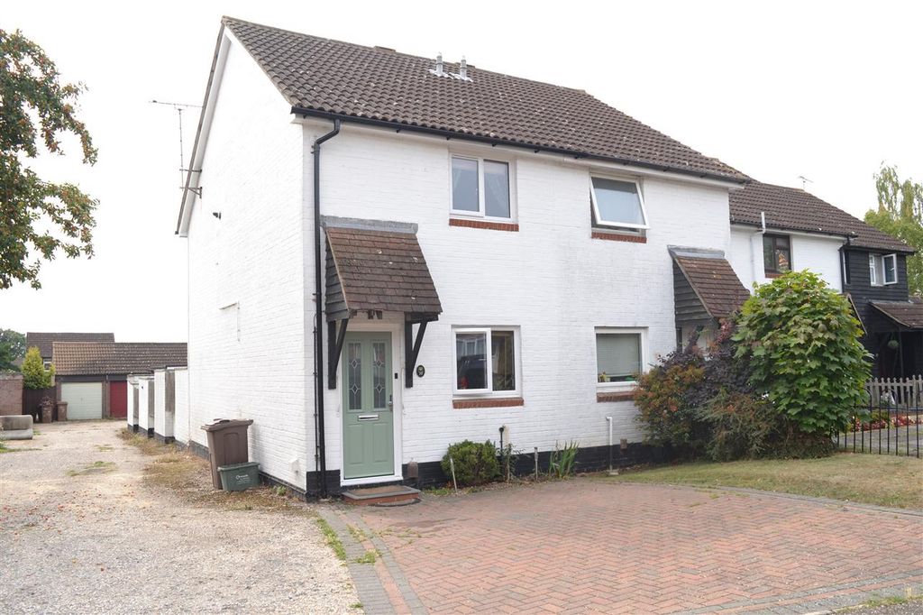 Property photo 3 of 12