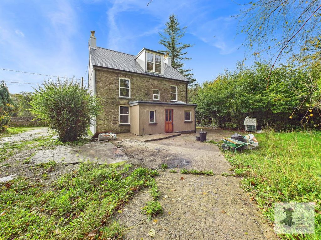 Property photo 2 of 36