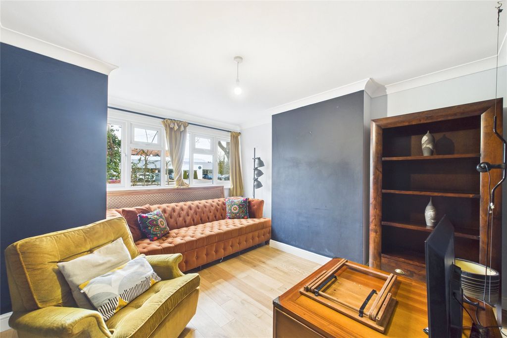 Property photo 2 of 6 Picture No. 14