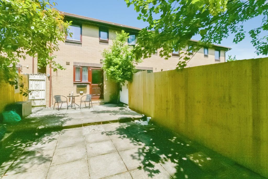 Property photo 1 of 36