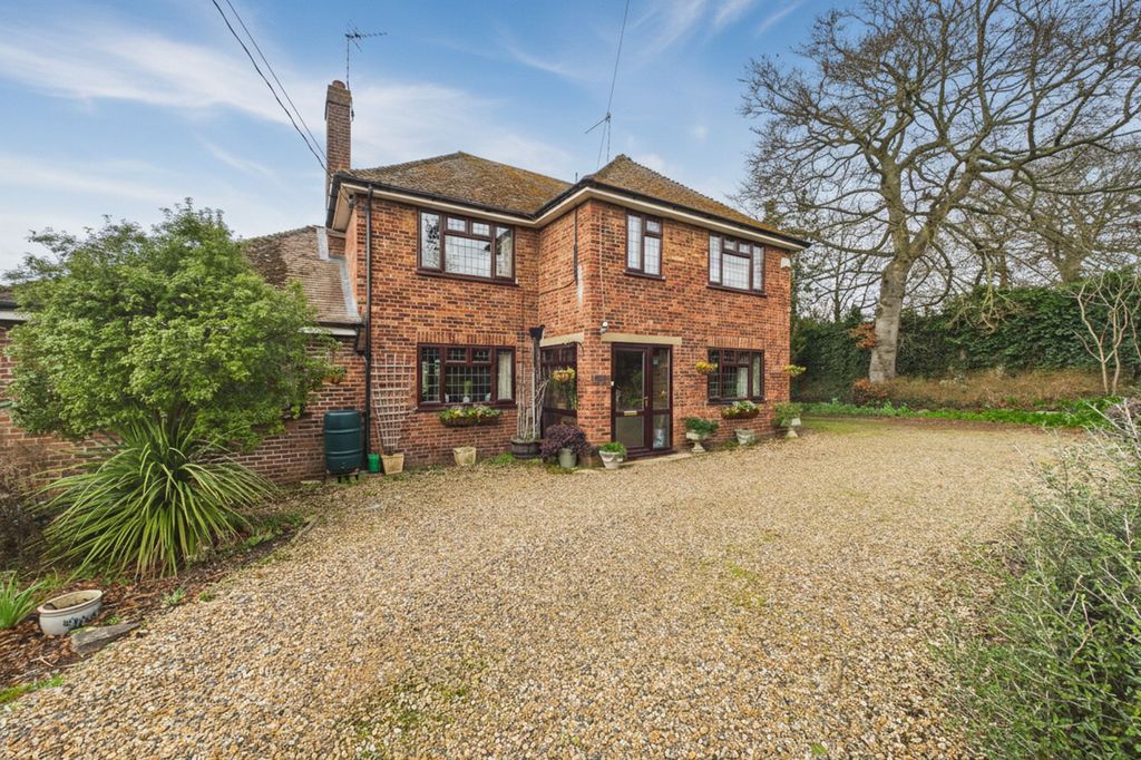 Property photo 1 of 25