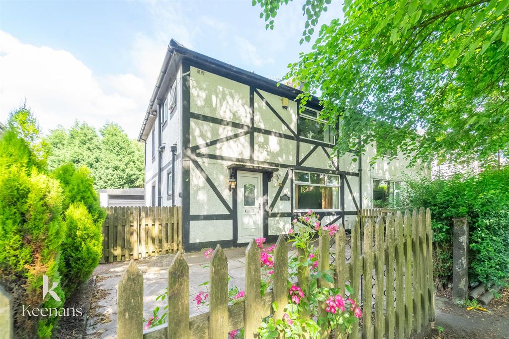 Property photo 1 of 35 Moorland-35.Jpg
