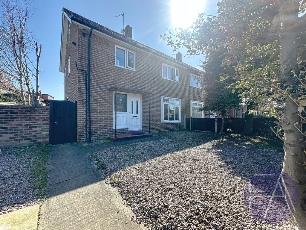 Property photo 1 of 21 4517810
