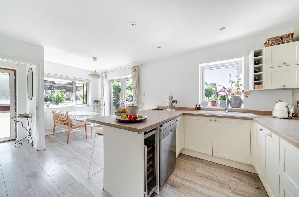 Property photo 3 of 19 3 - 1492544-22-6A58ba...