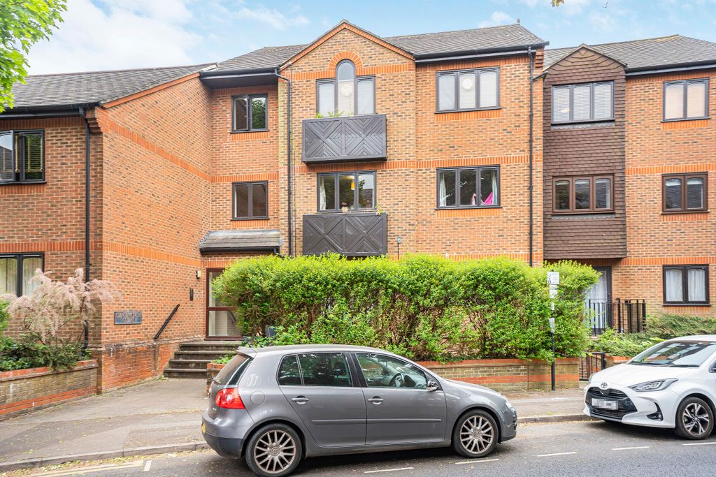 Property photo 1 of 12 16_54098