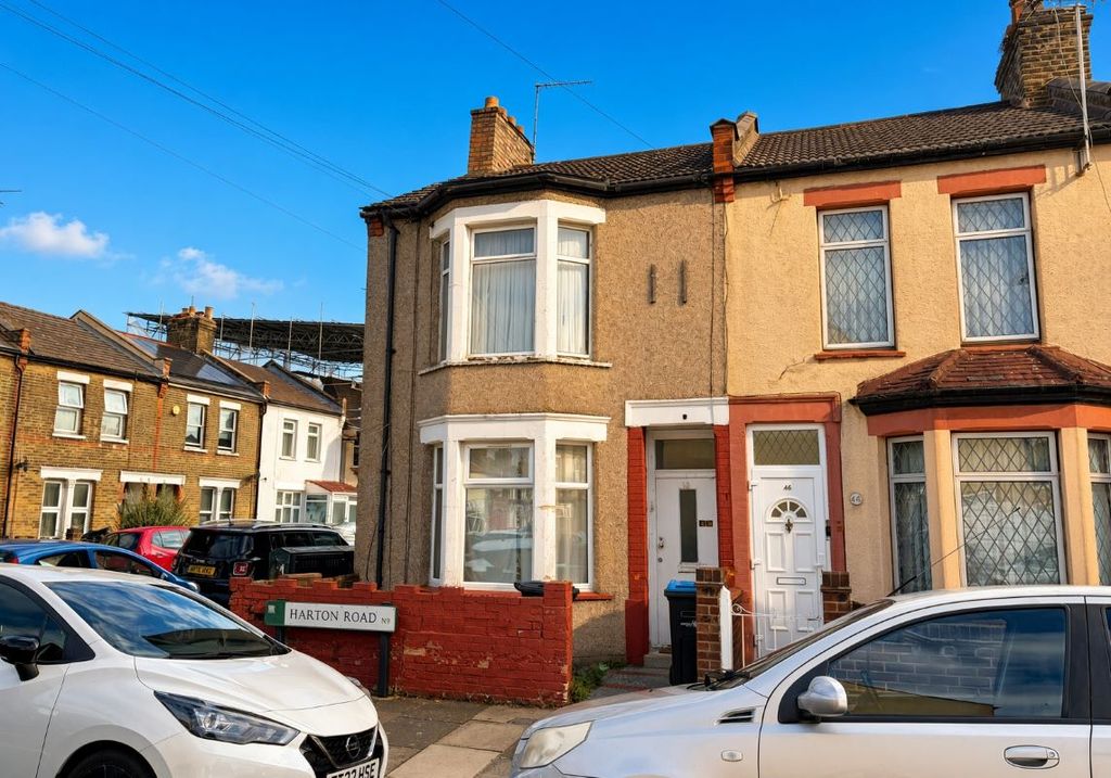 Property photo 1 of 1