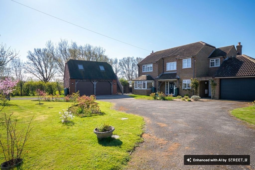 Property photo 1 of 27