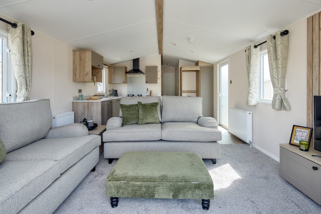 Property photo 2 of 6 Malton Special Edition Lounge.Jpg