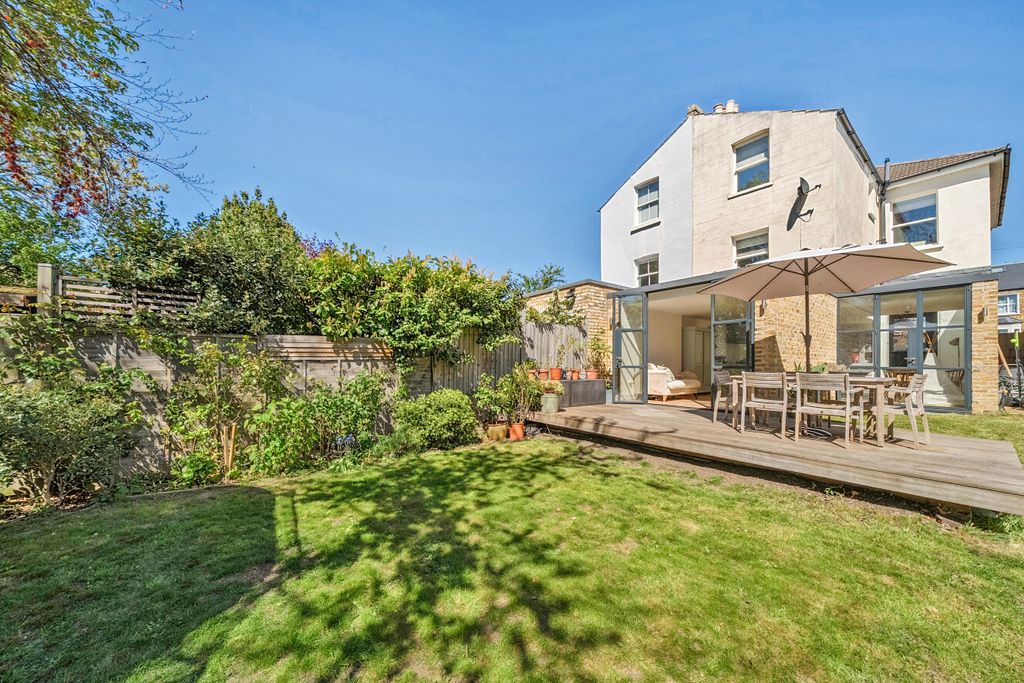 Property photo 3 of 13 1446984-11-69Eb81...