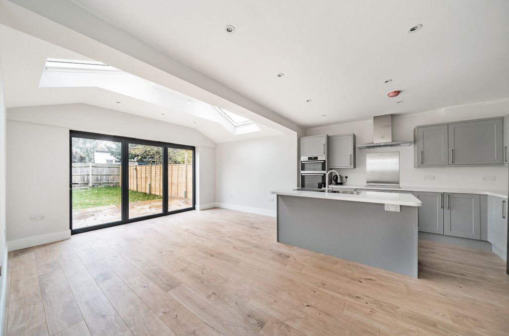 Property photo 2 of 11 1060430 (5).Jpg