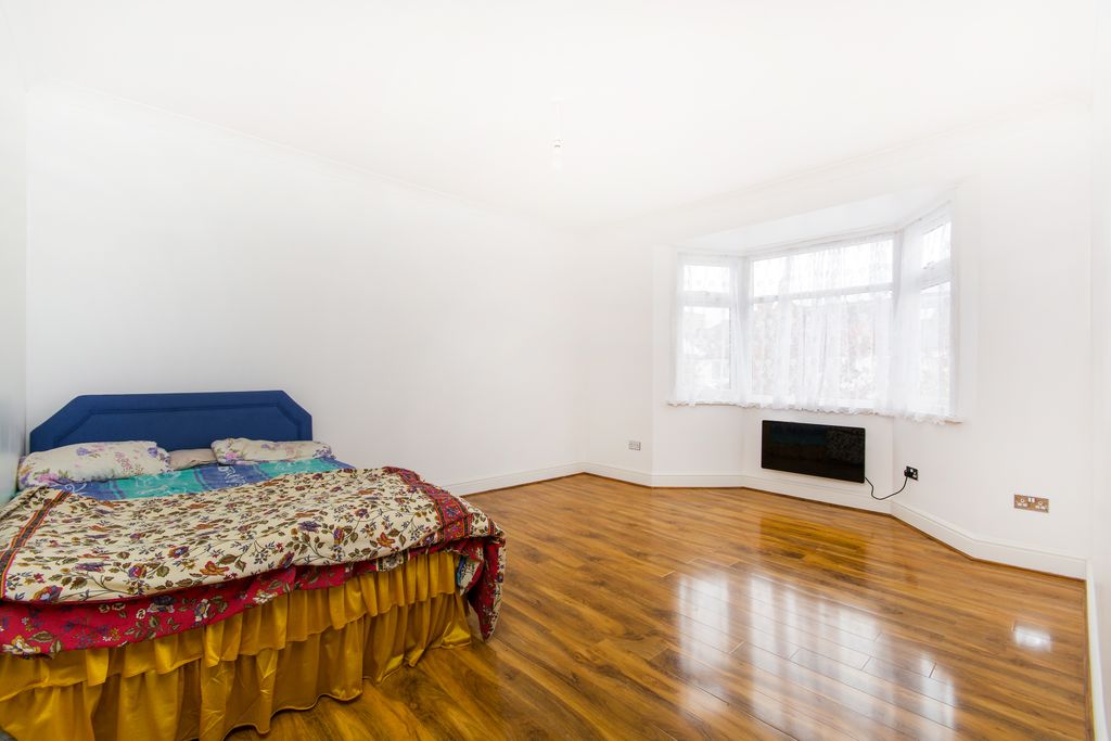 Property photo 1 of 4