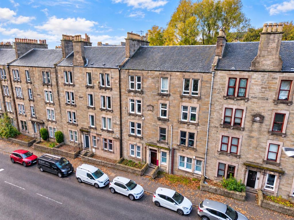 Property photo 2 of 11 1R 178 Lochee Road Dundee-2.Jpg