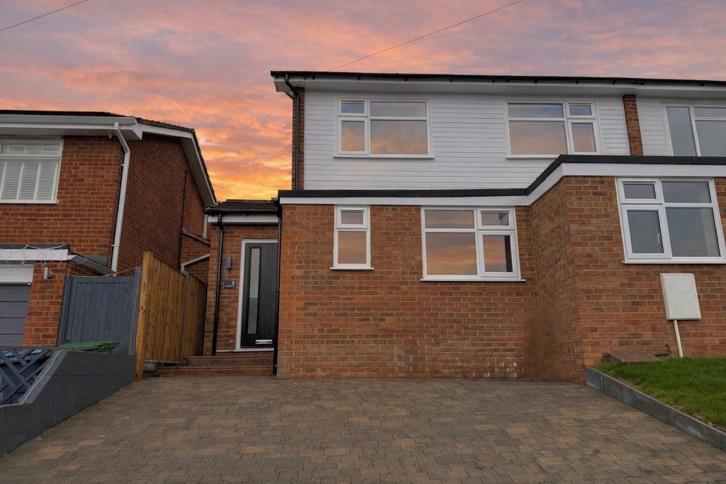 Property photo 1 of 11 Image