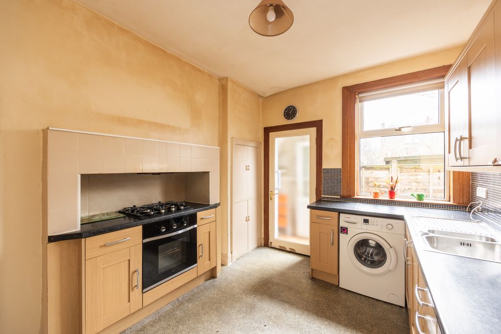 Property photo 3 of 18 Property Image 3