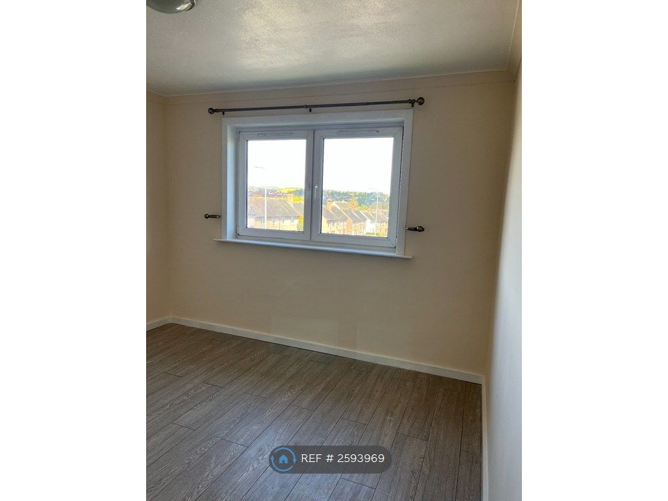 Property photo 2 of 7 Bedroom