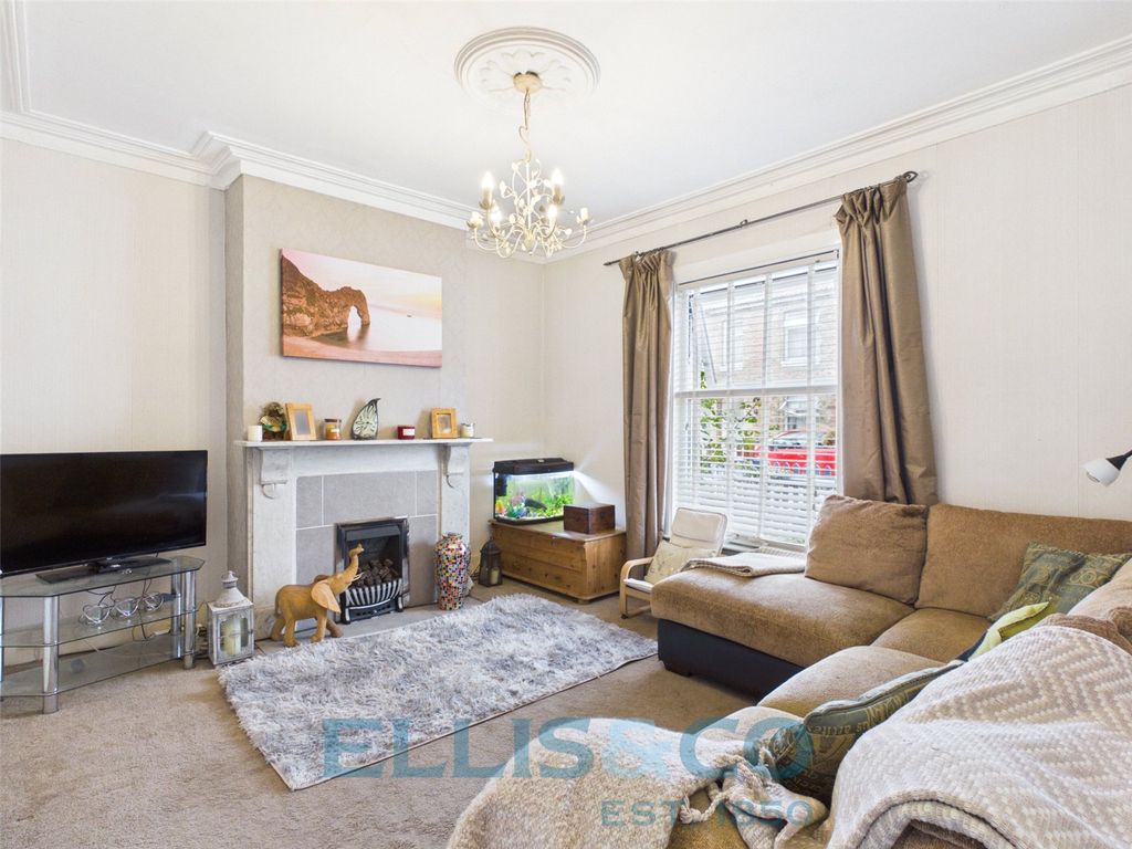 Property photo 3 of 14 Picture No. 07