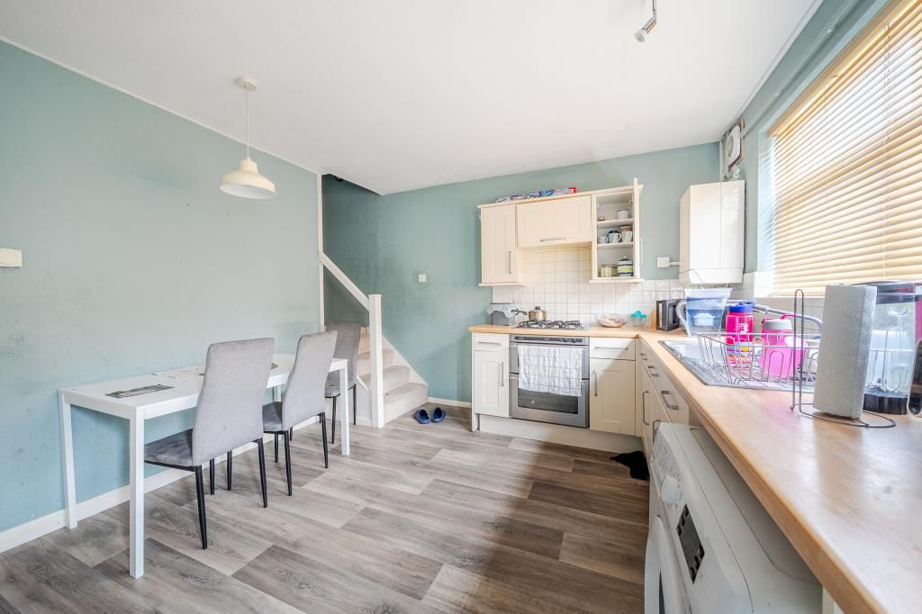 Property photo 2 of 15 Kitchen