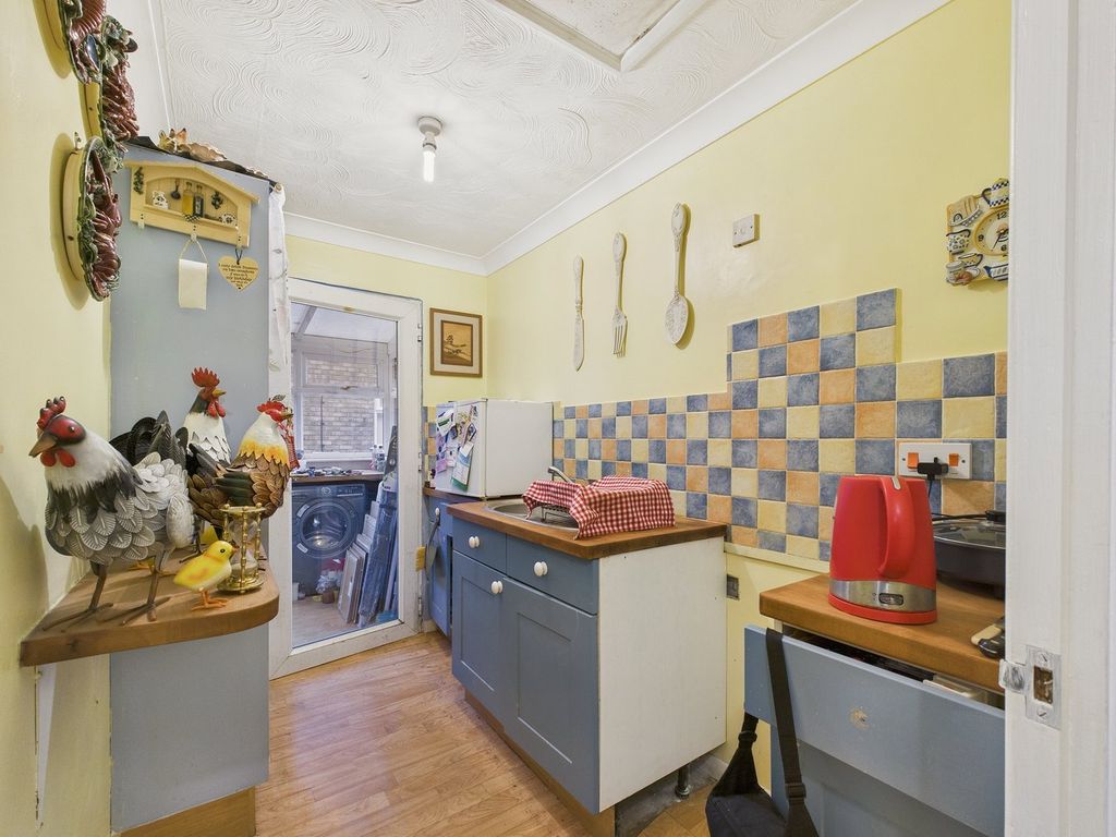 Property photo 2 of 6