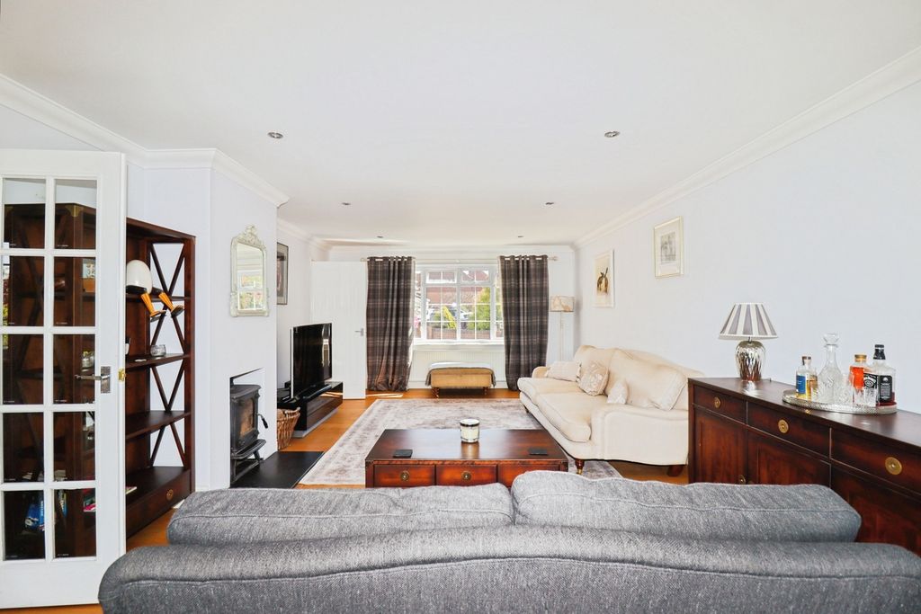 Additional image 9 of 5 bed detached house for saleNorwich Road, Dereham, Norfolk NR20