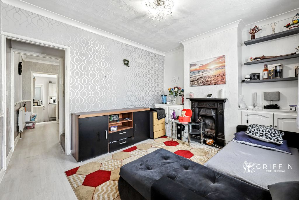 Property photo 2 of 15 3171A9600