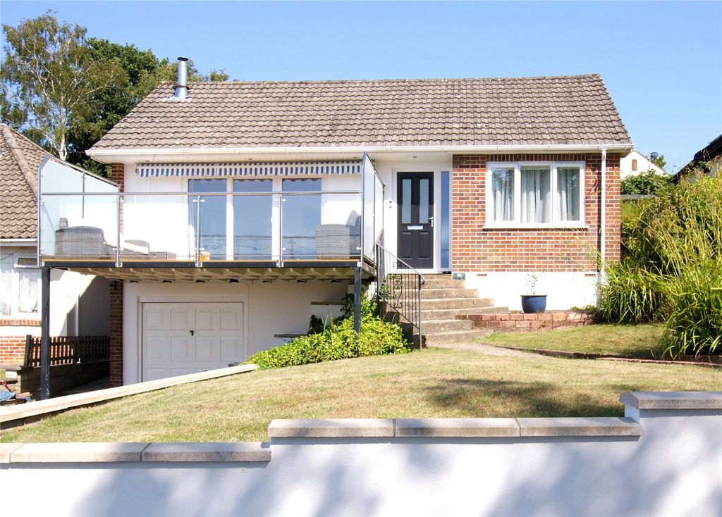 Property photo 1 of 11 Picture No. 23