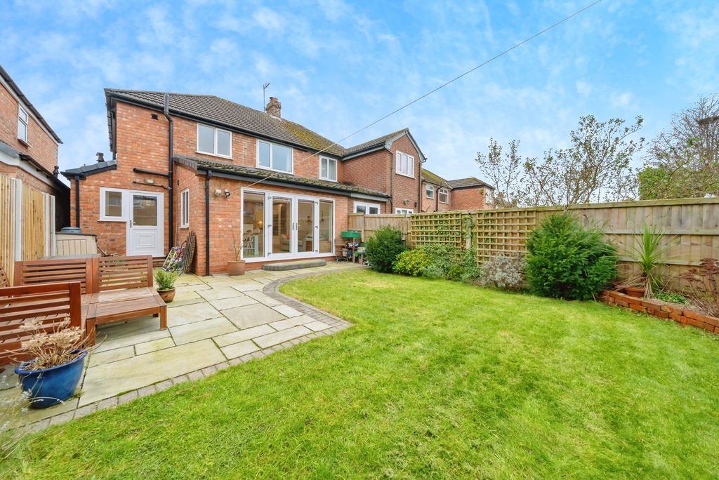 Property photo 2 of 20 Rear