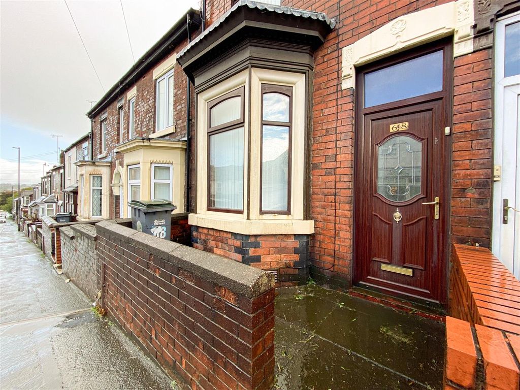 Property photo 2 of 24