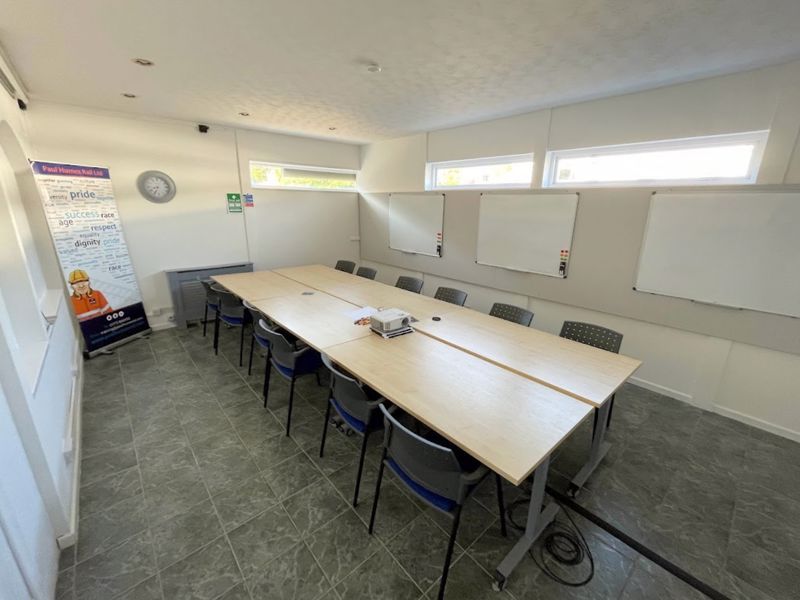 Property photo 3 of 9 Photo 9