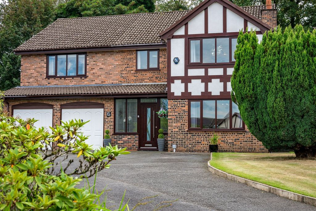 Property photo 1 of 61