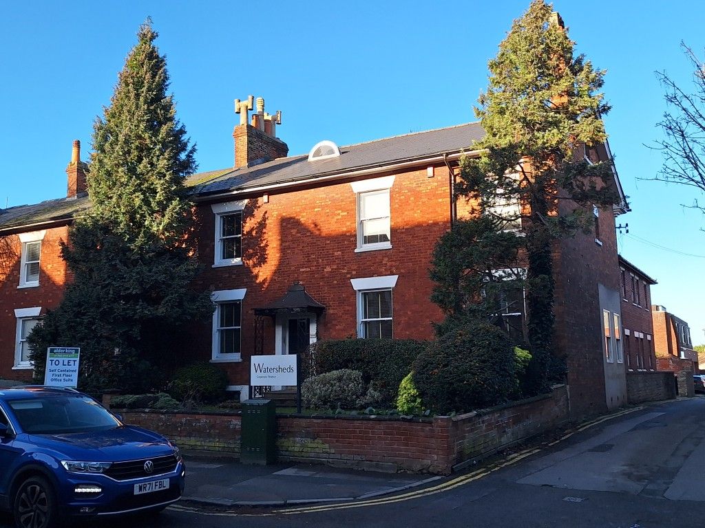 Property photo 1 of 6