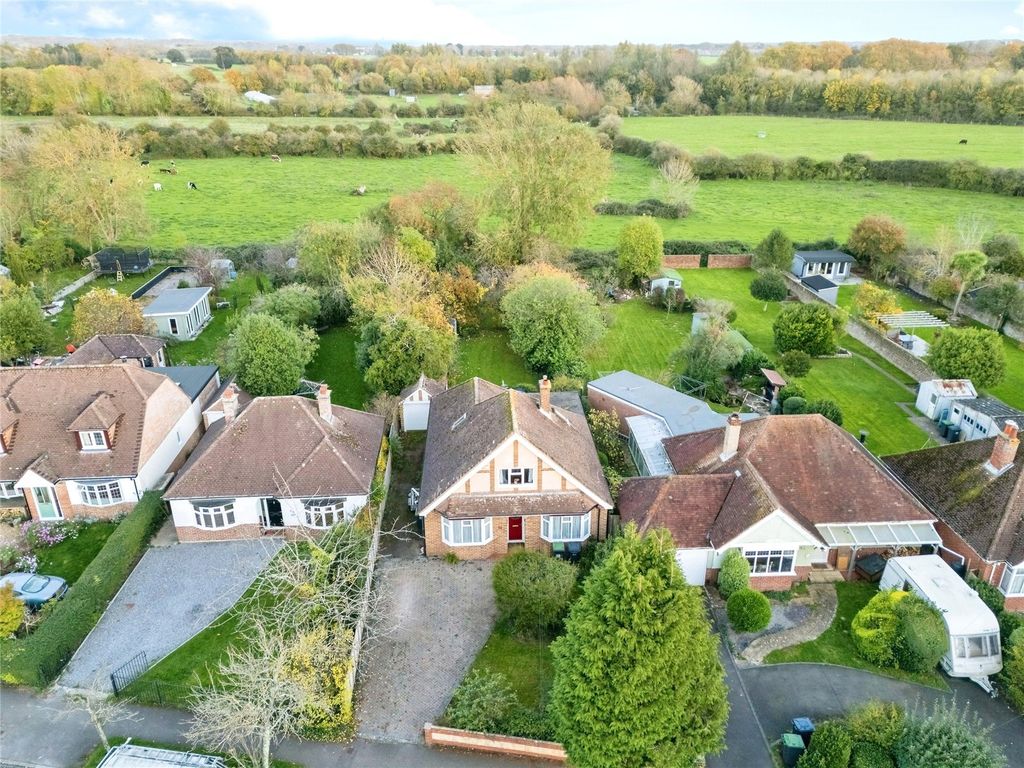 Property photo 1 of 17 Picture No. 20