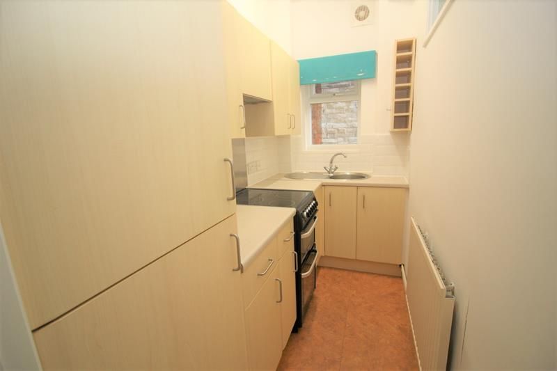 Property photo 3 of 5 Kitchen