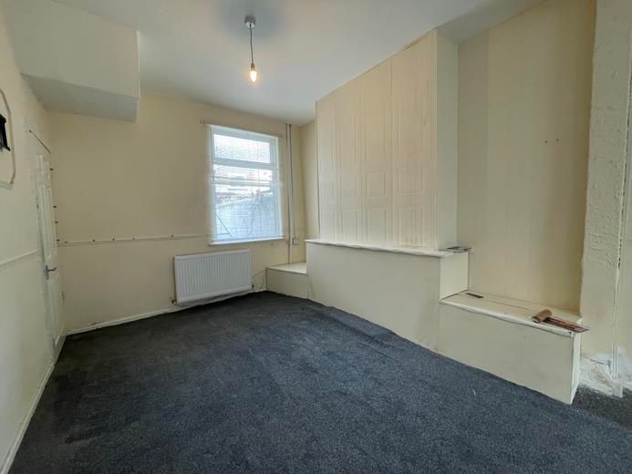 Property photo 3 of 6 Dining Room