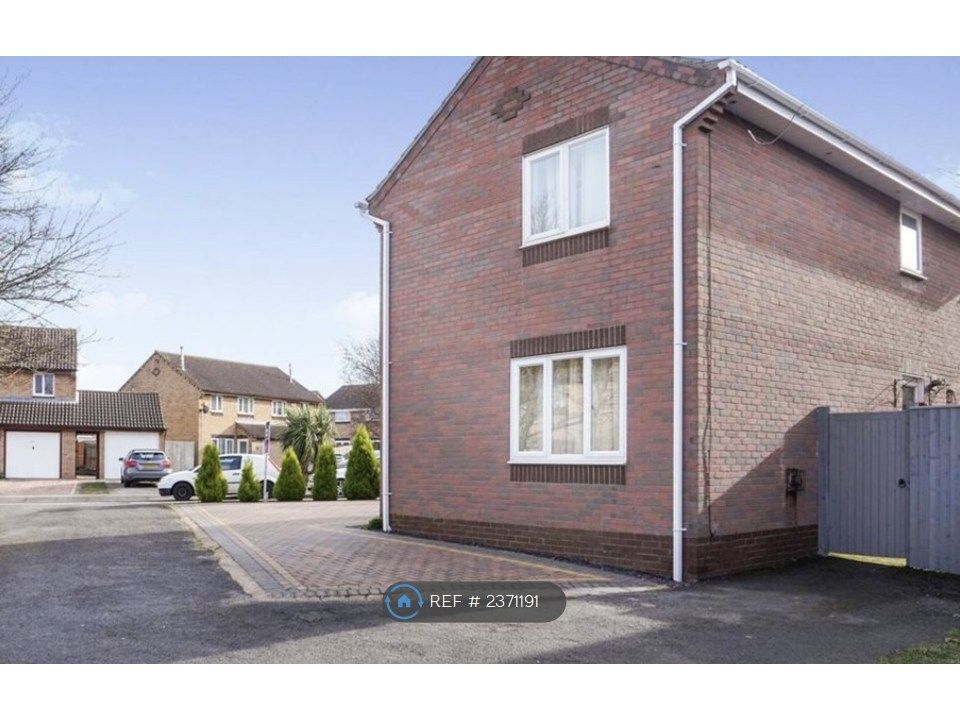 Property photo 2 of 3