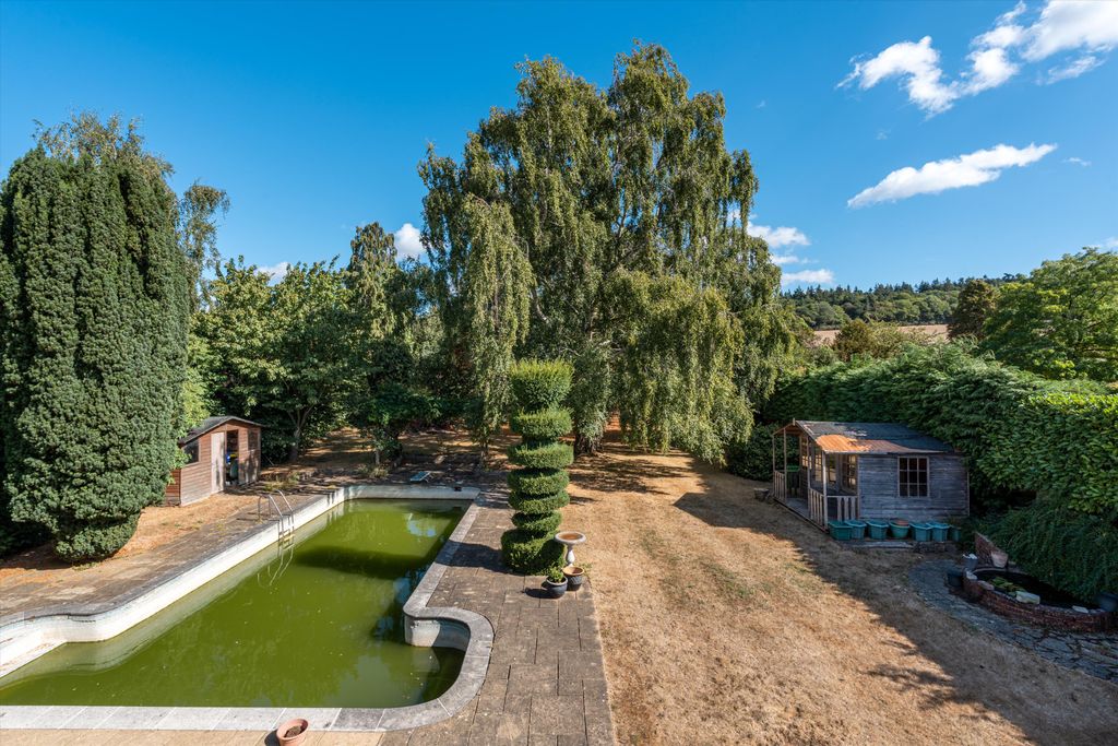 Property photo 3 of 18 Image