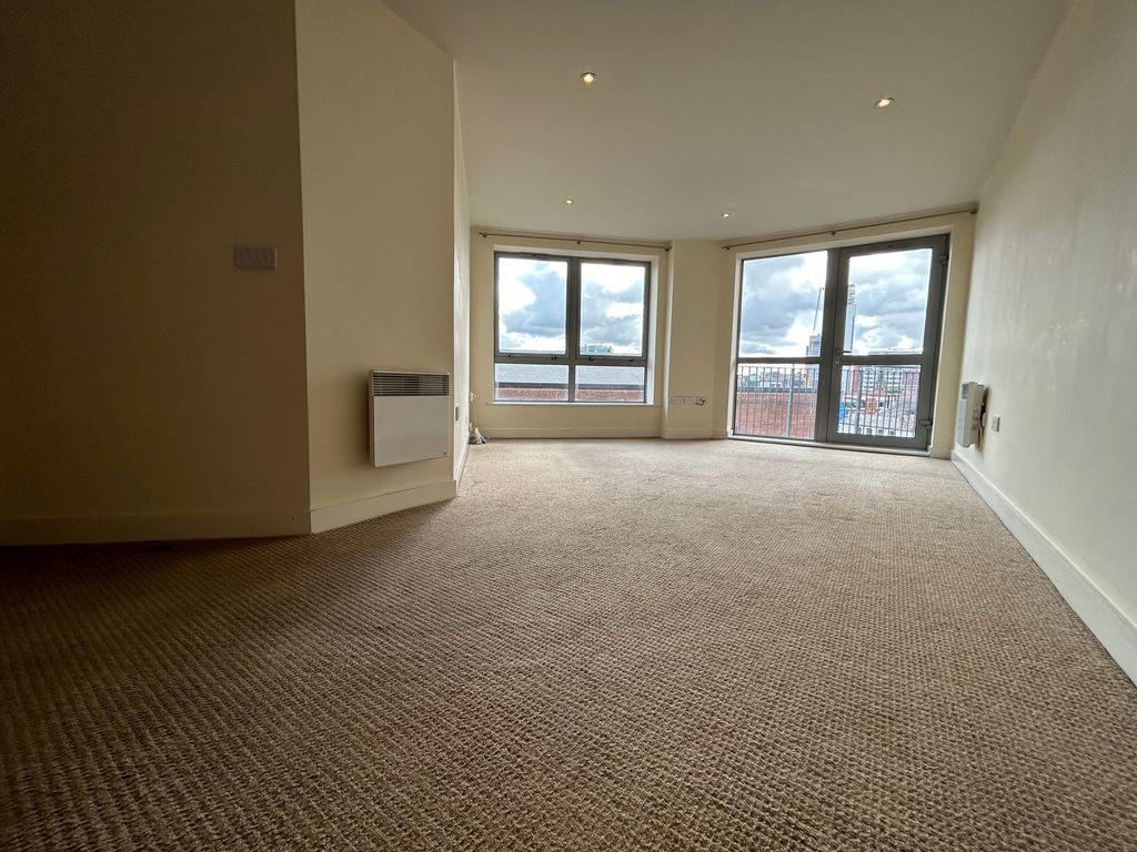 Property photo 3 of 9